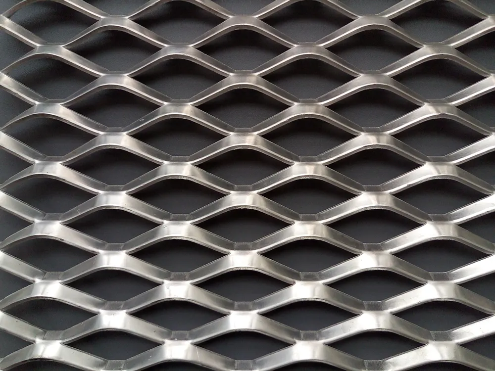 Panneaux métalliques décoratifs en aluminium extérieurs matériau AA5005 — Foshan Qi Aluminum Decorative Materials Co., Ltd