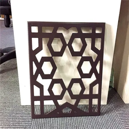 écran métallique en aluminium très recherché pour la décoration des façades extérieures — Foshan Qi Aluminum Decorative Materials Co. Ltd