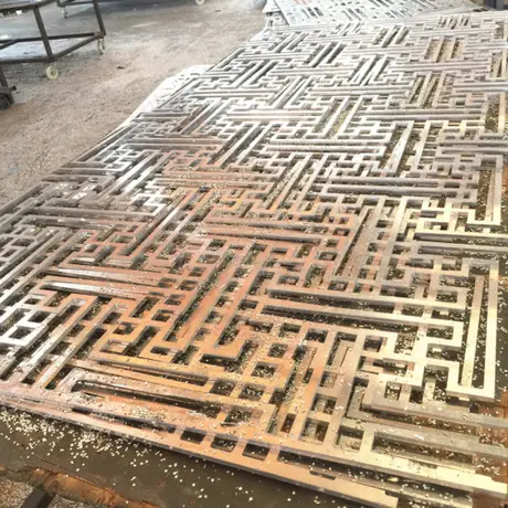 Écrans en aluminium pour mur-rideau extérieur