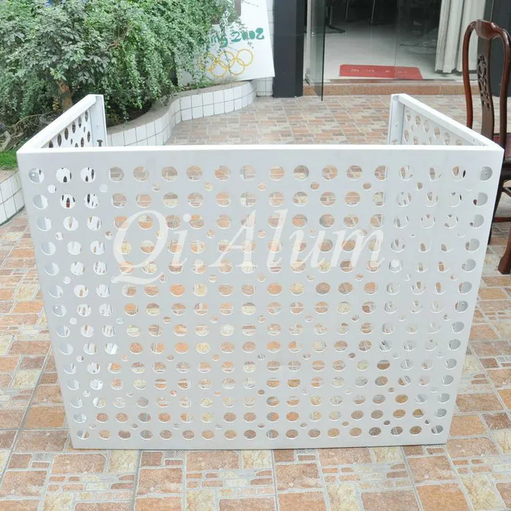 Panneau aluminium plein décoratif pour couverture murale de climatiseur 2,5 mm — Foshan Qi Aluminum Decorative Materials Co. Ltd