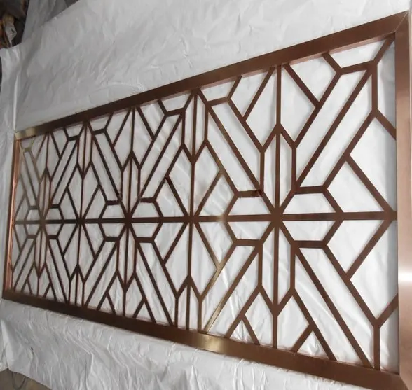 Panneau alu perforé sur mesure en Chine pour décoration de mur extérieur — Foshan Qi Aluminum Decorative Materials Co. Ltd