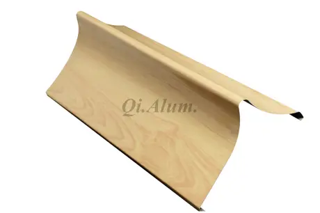 Plafond décoratif en métal en forme de V pour bureau