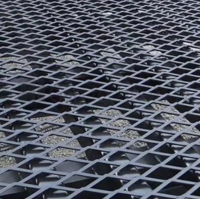 Méseau métallique en aluminium personnalisé de qualité supérieure à bon prix — Foshan Qi Aluminum Decorative Materials Co. Ltd