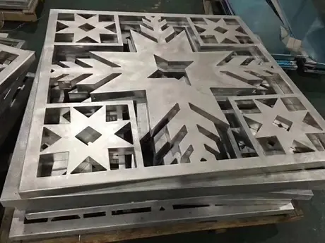 Matériaux décoratifs pour bâtiment ignifuges et insonorisés, feuille de panneau en aluminium plein avec revêtement PVDF