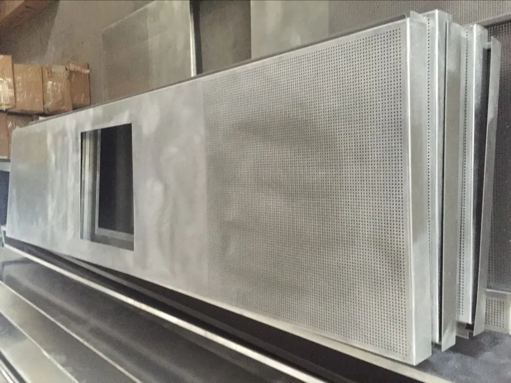 Panneaux décoratifs en métal pour façade extérieure, découpe au laser pour bâtiments — Foshan Qi Aluminum Decorative Materials Co., Ltd