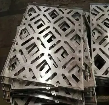 Panneaux de clôture en aluminium perforé métallique décoratif