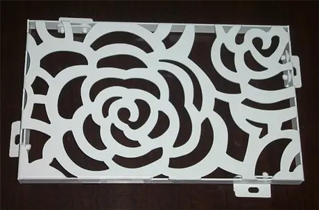 Panneau extérieur en aluminium percé ignifuge sur mesure Chine façade rideau panneau de coupe laser CNC