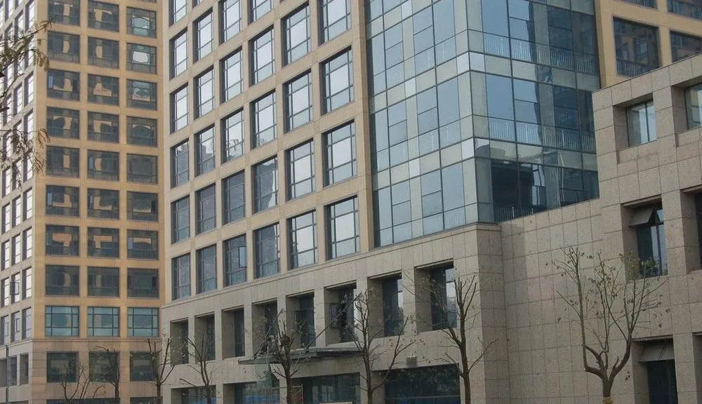 Façades en métal perforé, revêtement mural en panneau aluminium décoratif — Foshan Qi Aluminum Decorative Materials Co., Ltd