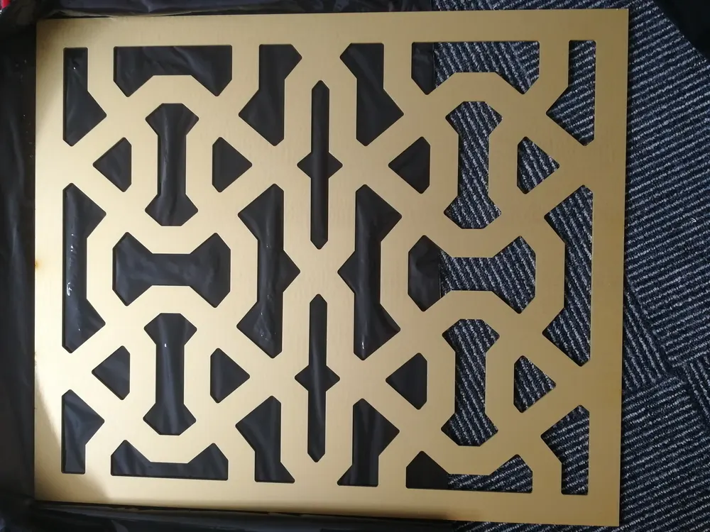 Panneaux décoratifs extérieurs en aluminium découpés au laser enduits couleur pour designs — Foshan Qi Aluminum Decorative Materials Co. Ltd