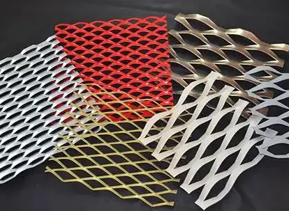Fabricant de plaques en métal perforé expansé à petits trous en aluminium
