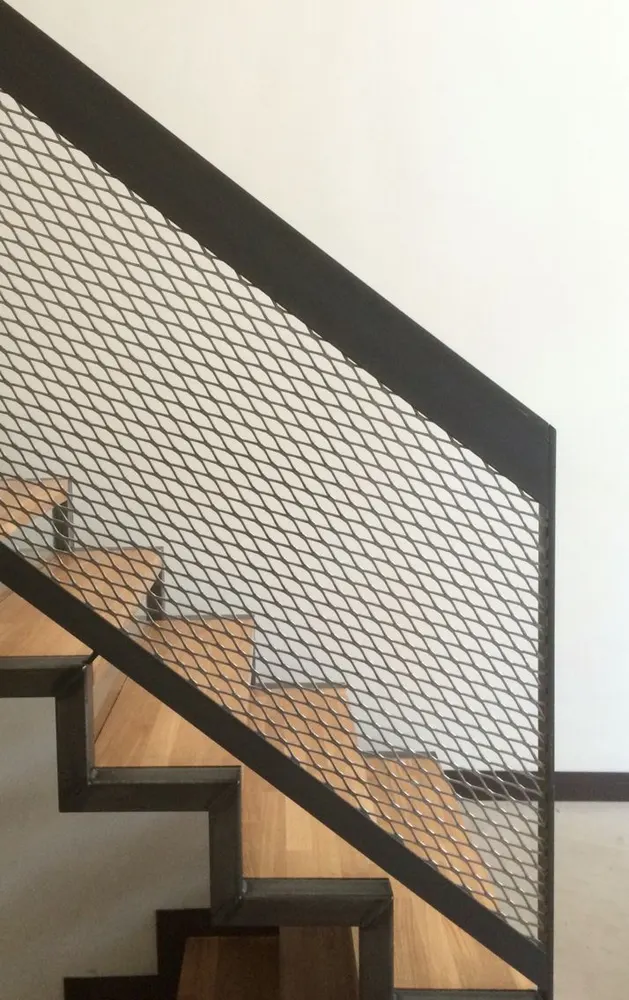 Nouveau design élégant et luxueux en aluminium pour balustrade décorative de villas 2020 — Foshan Qi Aluminum Decorative Materials Co., Ltd