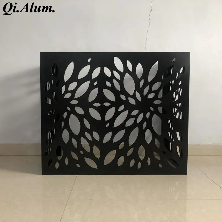 Panneaux de façade en aluminium découpés CNC feuilles perforées — Foshan Qi Aluminum Decorative Materials Co., Ltd
