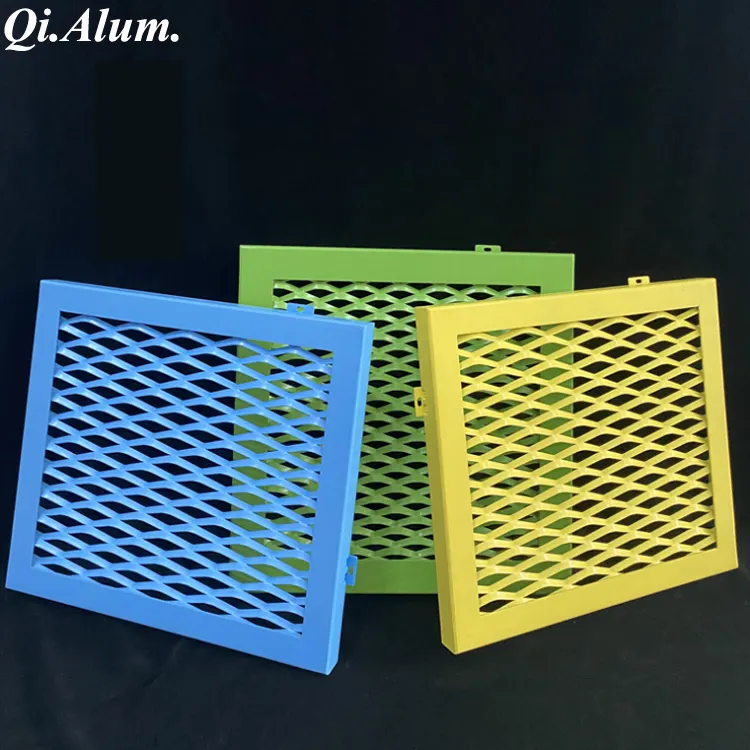 Tôle métallique en aluminium perforée à trous ronds épaisseur 3 mm galvanisée — Foshan Qi Aluminum Decorative Materials Co. Ltd