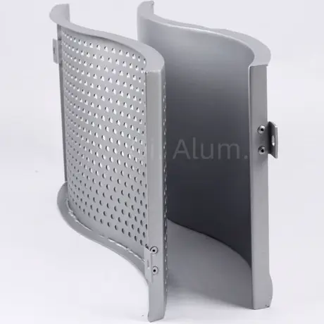 Main courante en métal perforé en aluminium inoxydable avec grillage haute sécurité en acier, revêtement poudre vue 4