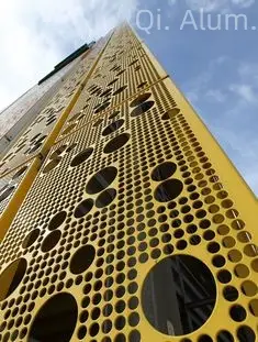 Planches de revêtement métallique panneaux perforés en aluminium découpés au laser revêtement expansé couverture de rideau de façade pour vue 5