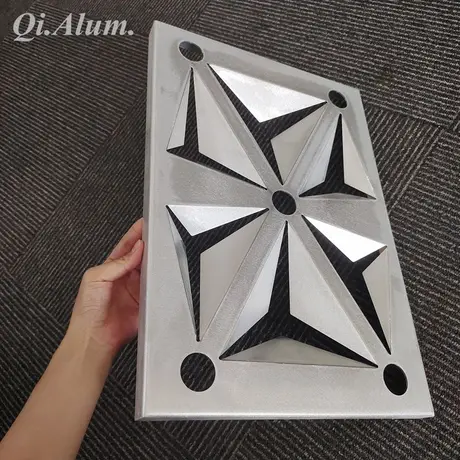 Panneaux mural en aluminium de 2,5 mm d'épaisseur, panneau décoratif extérieur 3D, panneau de façade découpé par CNC, vue 2