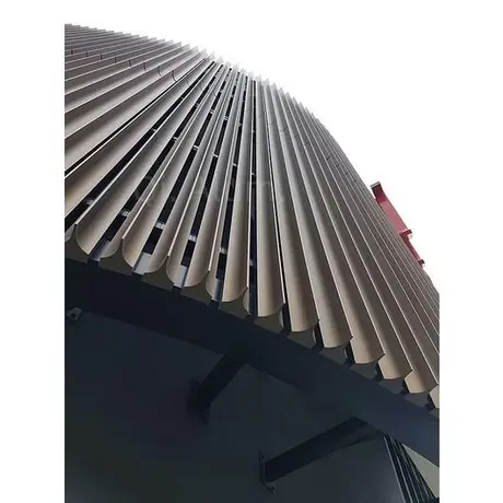 panneaux architecturaux en aluminium modernes pour façades, revêtements métalliques muraux pour résidences vue 5