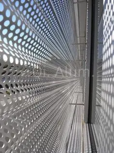 Panneaux décoratifs en aluminium perforé ignifuge très vendus pour façade de bâtiment vue 7