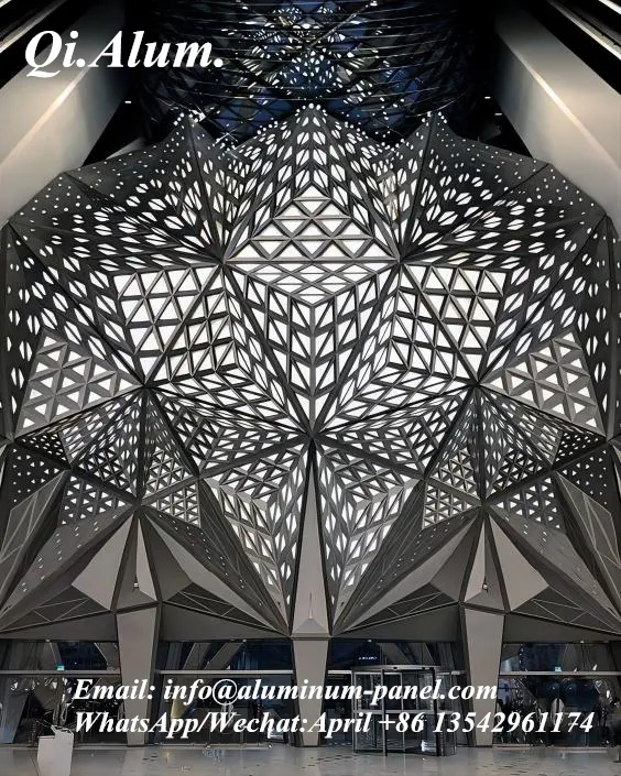 Panneaux métalliques muraux en aluminium — revêtement mural commercial — Foshan Qi Aluminum Decorative Materials Co. Ltd
