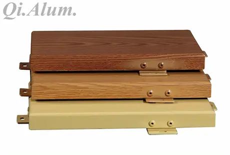 Fabricant professionnel, revêtement façade effet bois, panneau en feuille d'aluminium