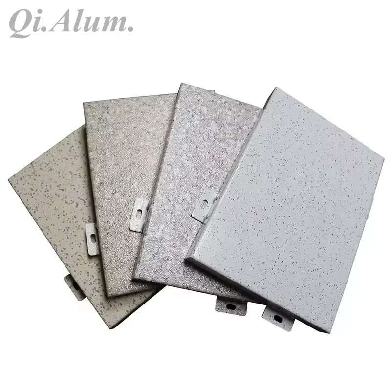 Systèmes de bardage en aluminium, panneaux muraux extérieurs, façade métallique solide — Foshan Qi Aluminum Decorative Materials Co. Ltd